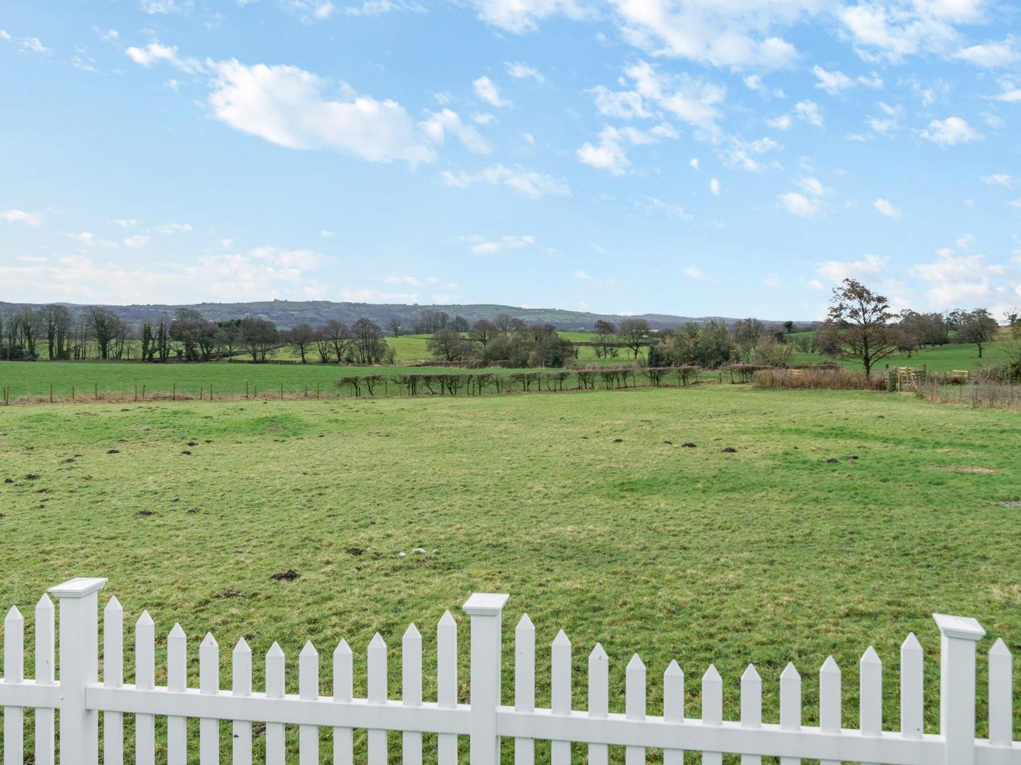 Shireburn Cottage Hurst Green  Luaran gambar